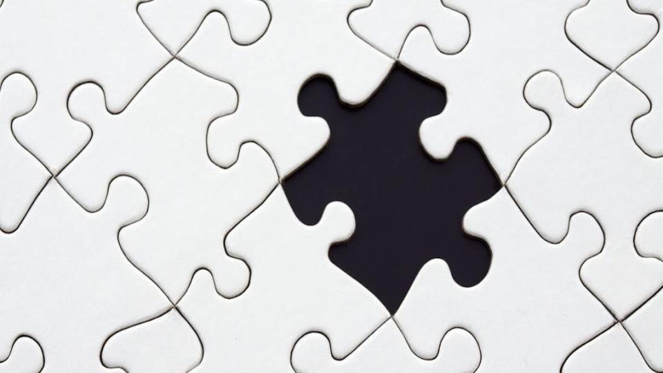 Strategische Beschaffung Puzzle mit einem schwarz markierten Teil